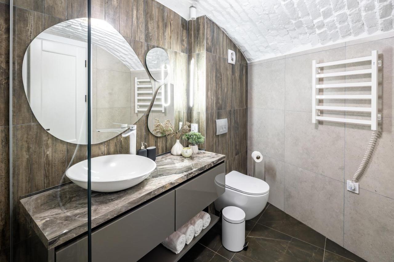 Ferienwohnung Romari Таманська 12 Lemberg Exterior foto